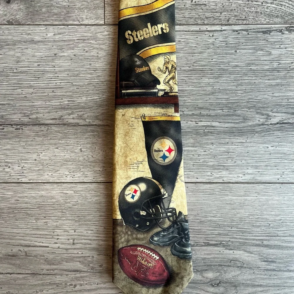 Pittsburgh Steelers Football NFL Vintage Men’s Silk Neck Tie Workwear Black Gold